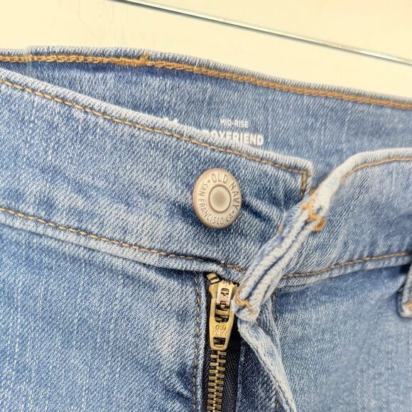 Old Navy Blue Mid Rise Boyfriend Factory Distressed Cotton Denim Shorts NEW - Picture 13 of 16